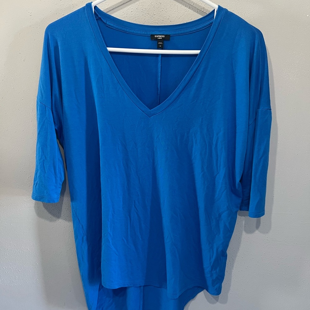 Express blue v-neck top with 3/4 sleeves Size XS #summer